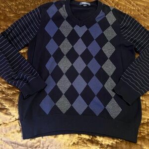 Heritage V-Neck Argyle Sweater - Navy and Gray